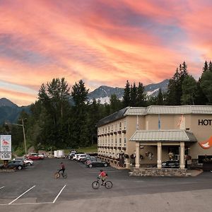 Fernie Fox Hotel